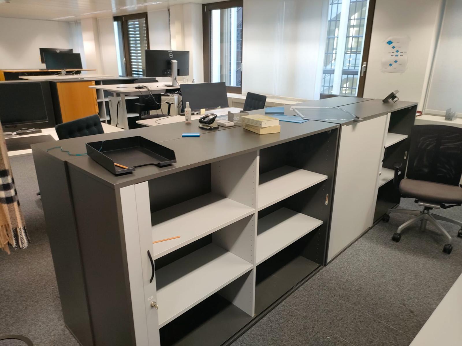 Geschäftsumzüge – Effizient, sorgfältig, Zuverlässig